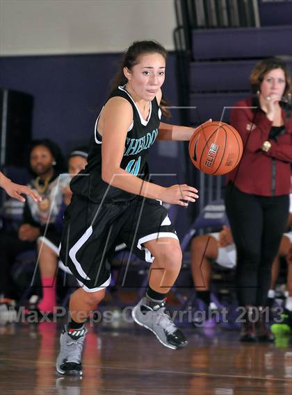 Thumbnail 3 in Sheldon vs. Sacramento (St. Hope Classic) photogallery.