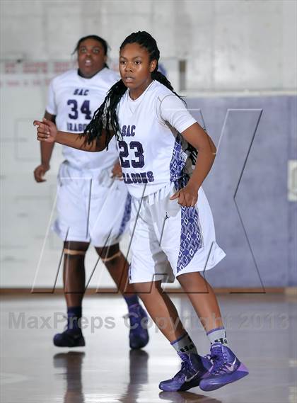 Thumbnail 2 in Sheldon vs. Sacramento (St. Hope Classic) photogallery.