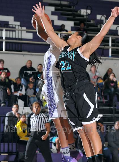 Thumbnail 1 in Sheldon vs. Sacramento (St. Hope Classic) photogallery.
