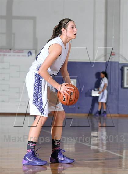 Thumbnail 3 in Sheldon vs. Sacramento (St. Hope Classic) photogallery.