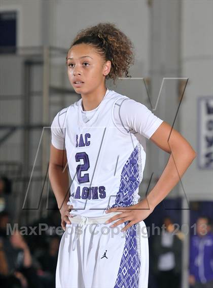 Thumbnail 3 in Sheldon vs. Sacramento (St. Hope Classic) photogallery.