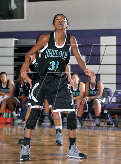 Thumbnail 1 in Sheldon vs. Sacramento (St. Hope Classic) photogallery.