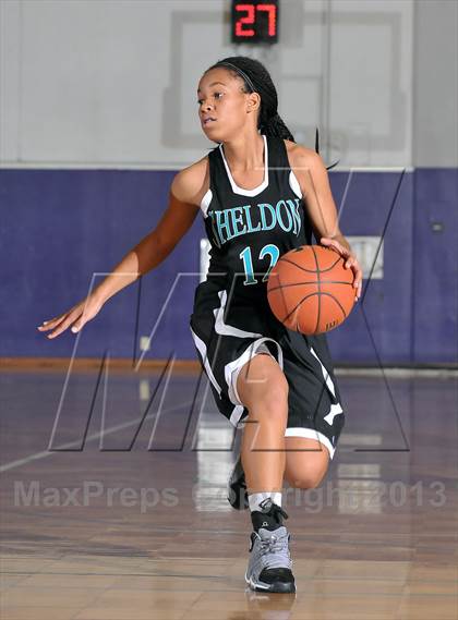 Thumbnail 1 in Sheldon vs. Sacramento (St. Hope Classic) photogallery.