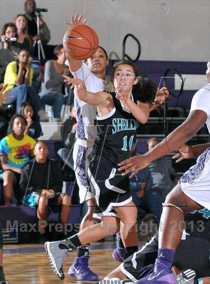 Thumbnail 3 in Sheldon vs. Sacramento (St. Hope Classic) photogallery.