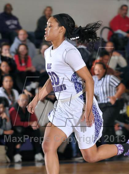 Thumbnail 2 in Sheldon vs. Sacramento (St. Hope Classic) photogallery.