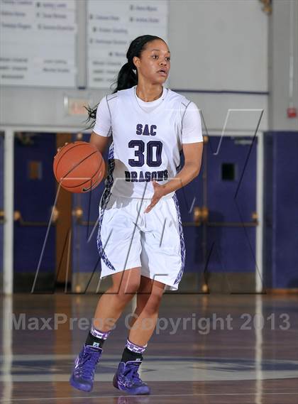 Thumbnail 2 in Sheldon vs. Sacramento (St. Hope Classic) photogallery.