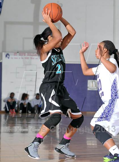 Thumbnail 1 in Sheldon vs. Sacramento (St. Hope Classic) photogallery.
