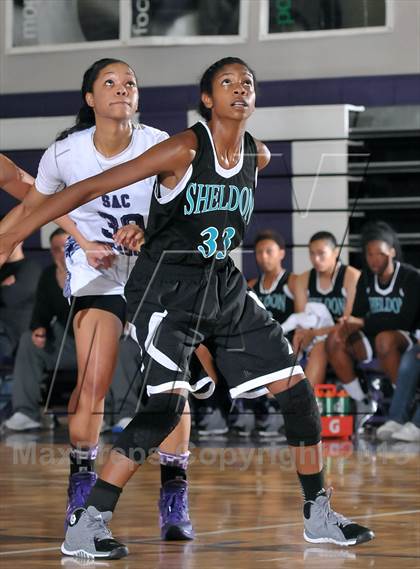 Thumbnail 3 in Sheldon vs. Sacramento (St. Hope Classic) photogallery.