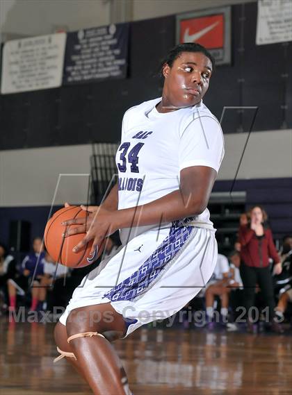 Thumbnail 1 in Sheldon vs. Sacramento (St. Hope Classic) photogallery.