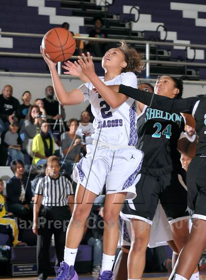 Thumbnail 2 in Sheldon vs. Sacramento (St. Hope Classic) photogallery.