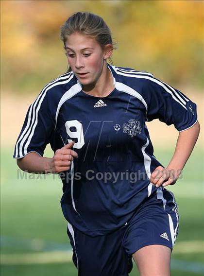 Thumbnail 2 in Randolph vs Ridgewood (NJSIAA North 1 Group 4 Semifinal) photogallery.