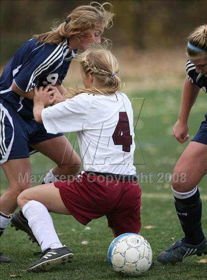 Thumbnail 1 in Randolph vs Ridgewood (NJSIAA North 1 Group 4 Semifinal) photogallery.