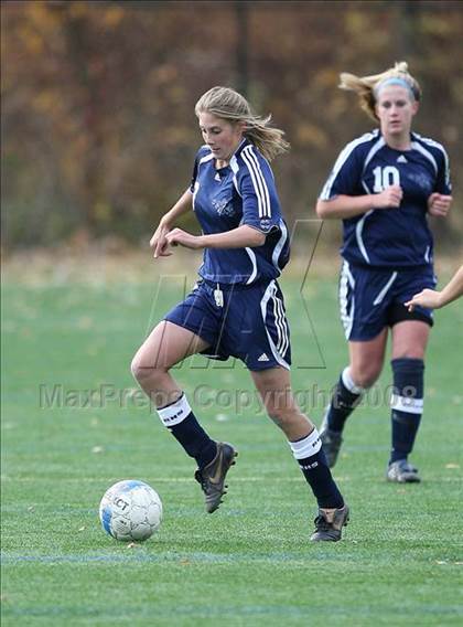 Thumbnail 2 in Randolph vs Ridgewood (NJSIAA North 1 Group 4 Semifinal) photogallery.