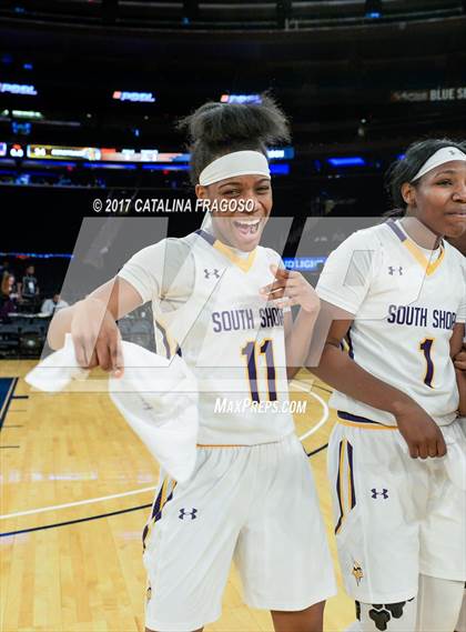 Thumbnail 2 in South Shore vs. Murry Bergtraum (PSAL AA Final) photogallery.