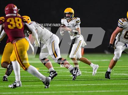 Thumbnail 1 in Ferndale @ O'Dea  (WIAA 3A First Round) photogallery.