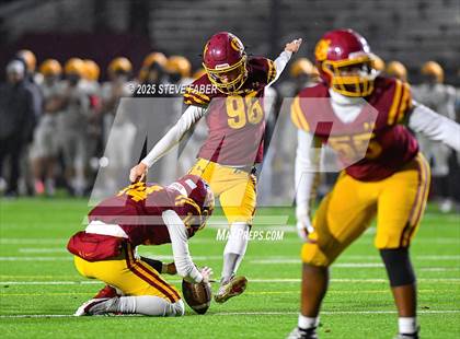 Thumbnail 3 in Ferndale @ O'Dea  (WIAA 3A First Round) photogallery.