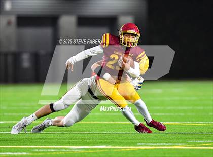 Thumbnail 1 in Ferndale @ O'Dea  (WIAA 3A First Round) photogallery.