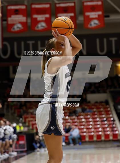 Thumbnail 2 in Cedar vs. Ridgeline (UHSAA 4A Quarterfinal) photogallery.