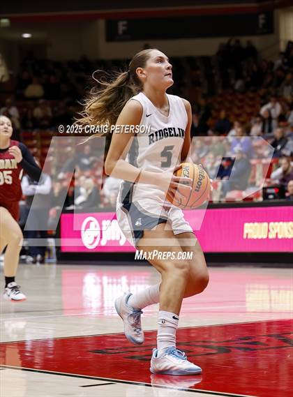 Thumbnail 1 in Cedar vs. Ridgeline (UHSAA 4A Quarterfinal) photogallery.