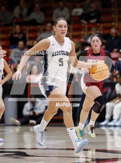 Thumbnail 2 in Cedar vs. Ridgeline (UHSAA 4A Quarterfinal) photogallery.