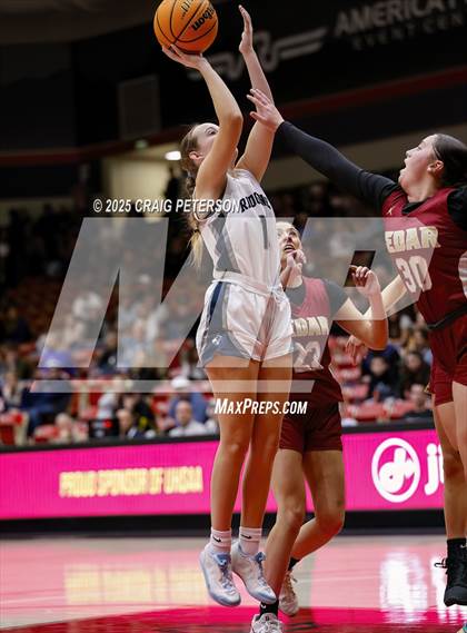 Thumbnail 1 in Cedar vs. Ridgeline (UHSAA 4A Quarterfinal) photogallery.