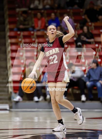 Thumbnail 2 in Cedar vs. Ridgeline (UHSAA 4A Quarterfinal) photogallery.