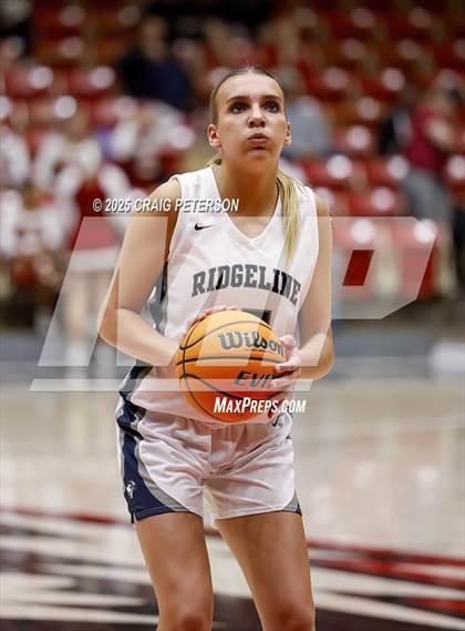 Thumbnail 1 in Cedar vs. Ridgeline (UHSAA 4A Quarterfinal) photogallery.
