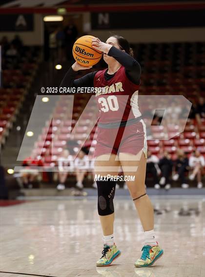 Thumbnail 2 in Cedar vs. Ridgeline (UHSAA 4A Quarterfinal) photogallery.