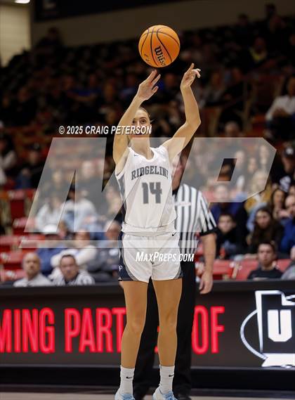 Thumbnail 1 in Cedar vs. Ridgeline (UHSAA 4A Quarterfinal) photogallery.