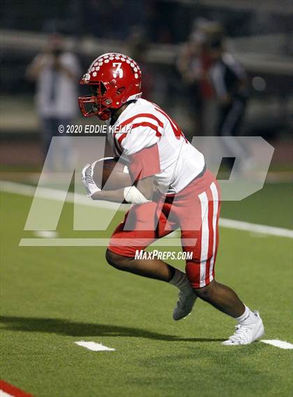 Thumbnail 3 in Terrell @ Aubrey photogallery.