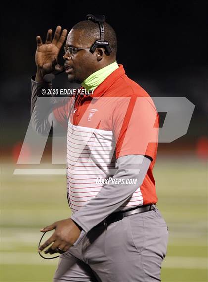 Thumbnail 3 in Terrell @ Aubrey photogallery.