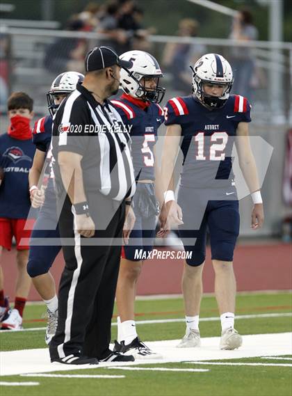 Thumbnail 3 in Terrell @ Aubrey photogallery.