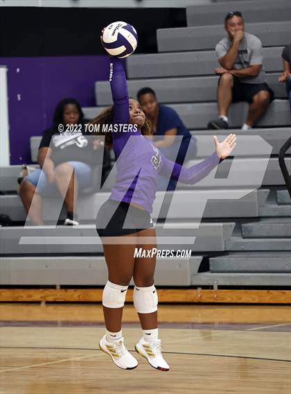 Thumbnail 3 in Cox Mill @ Ardrey Kell photogallery.