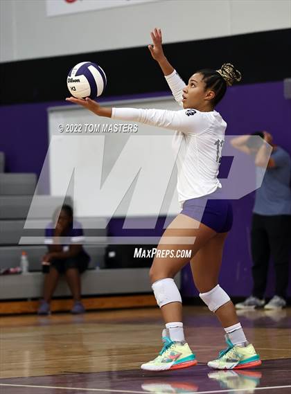 Thumbnail 3 in Cox Mill @ Ardrey Kell photogallery.