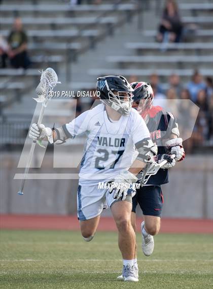 Thumbnail 3 in Valor Christian vs. Kent Denver (CHSAA 5A Semi-Final) photogallery.