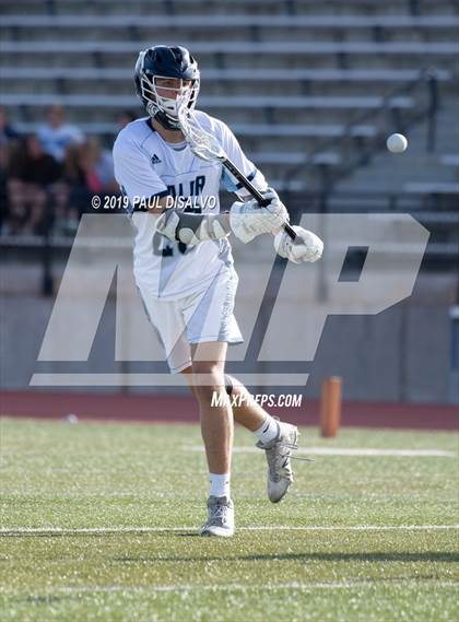 Thumbnail 2 in Valor Christian vs. Kent Denver (CHSAA 5A Semi-Final) photogallery.