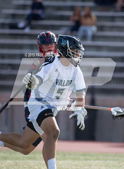 Thumbnail 3 in Valor Christian vs. Kent Denver (CHSAA 5A Semi-Final) photogallery.