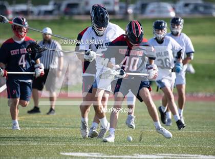 Thumbnail 1 in Valor Christian vs. Kent Denver (CHSAA 5A Semi-Final) photogallery.