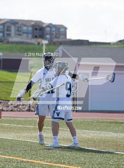 Thumbnail 3 in Valor Christian vs. Kent Denver (CHSAA 5A Semi-Final) photogallery.