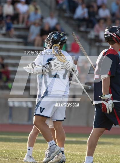 Thumbnail 3 in Valor Christian vs. Kent Denver (CHSAA 5A Semi-Final) photogallery.