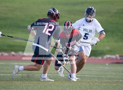 Thumbnail 2 in Valor Christian vs. Kent Denver (CHSAA 5A Semi-Final) photogallery.