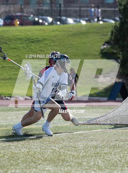 Thumbnail 2 in Valor Christian vs. Kent Denver (CHSAA 5A Semi-Final) photogallery.