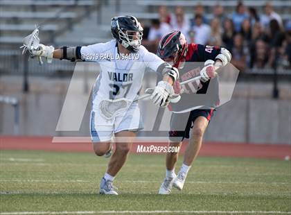 Thumbnail 1 in Valor Christian vs. Kent Denver (CHSAA 5A Semi-Final) photogallery.