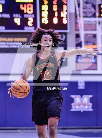 Thumbnail 2 in Maranatha vs Arcadia (Annual Rose City Roundball Classic) photogallery.