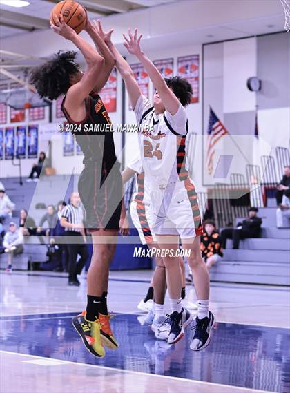 Thumbnail 3 in Maranatha vs Arcadia (Annual Rose City Roundball Classic) photogallery.