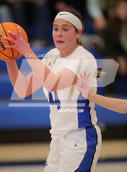 Thumbnail 3 in Flatirons Academy vs. Denver Christian photogallery.