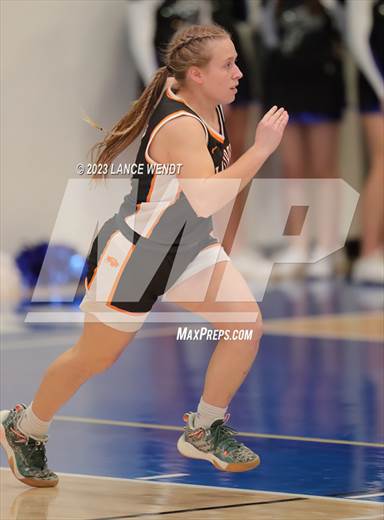 null - Photo 01