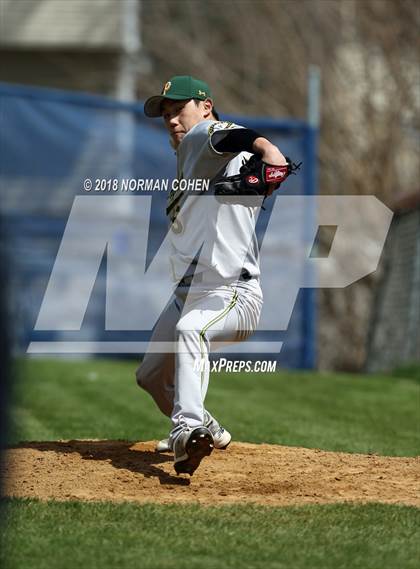 Thumbnail 3 in Buffalo Grove vs. Stevenson photogallery.