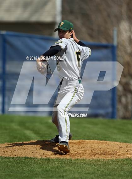 Thumbnail 3 in Buffalo Grove vs. Stevenson photogallery.