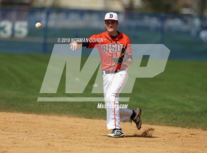 Thumbnail 2 in Buffalo Grove vs. Stevenson photogallery.
